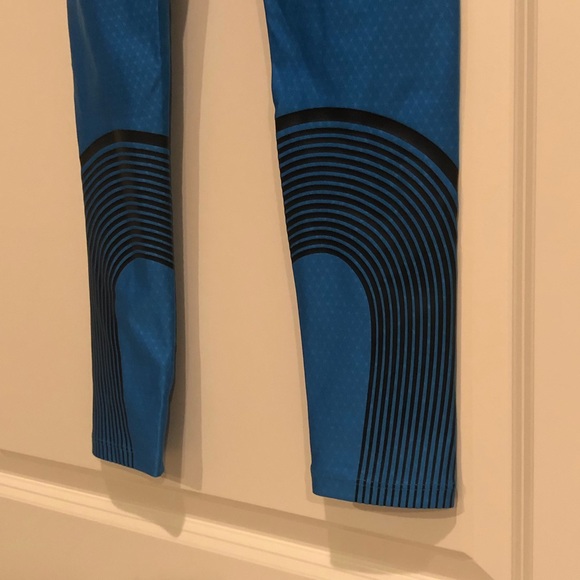 Nike Women’s Dri-Fit Pants Bright Blue Size Small - Picture 5 of 6